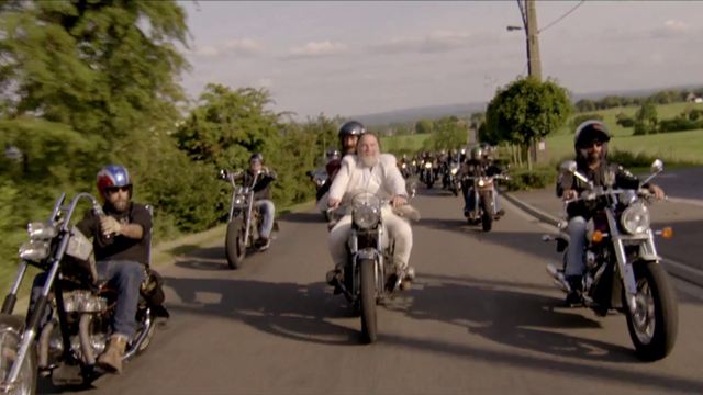 Je suis mort mais j'ai des amis2